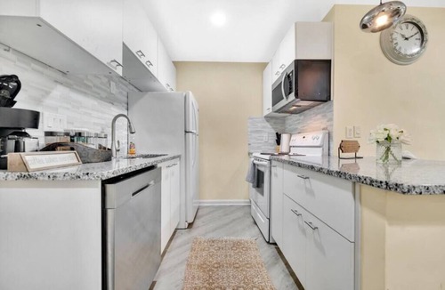 Charlotte House | Cozy 2 Bedroom Pineville-Matthews Duplex w/Hot Tub