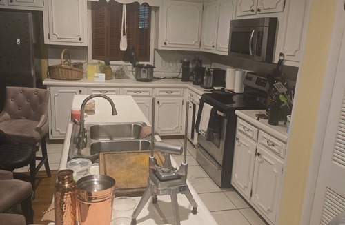 Candler-McAfee House | Cozy 2bedrooms for rent in pleasant Decatur with amenities. Rent both or single