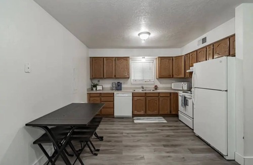 Rexburg Apartment | Cozy 2br downtown rental, within 3 blocks of BYU-I