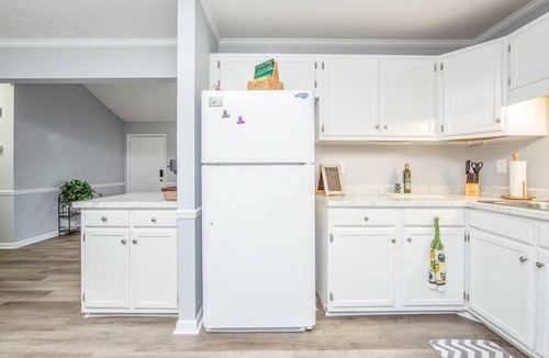 Fayetteville Apartment | Cozy 2BR Quadraplex Minutes to Ft Bragg w/Deck