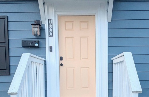 Mosby Cottage | Cozy 3 BdRm Cape Cottage in Green Park, RVA - 10 minutes 2 Downtown