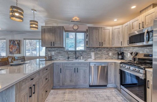 Wolf Creek House | Cozy 3-bed room Prickly Pear Lodge