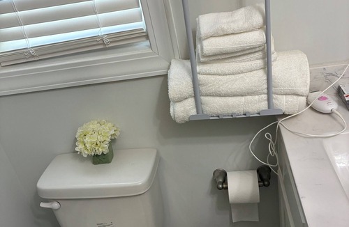 Wilson Cottage | Cozy 3-bedroom cottage in delightful Wilsom