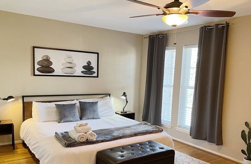Nassau Bay House | Cozy 3BR/ 2.5BA | 0.2mile NASA & Seapark
