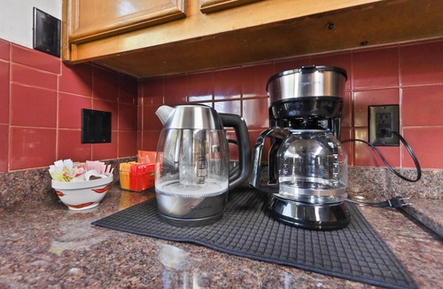 Marshall Ford House | Cozy 3BR Retreat Near Lake Travis!