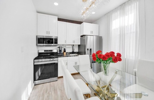 Southeast Yonkers House | Cozy 4BR Home Free Street Parking Quick NYC Access Perfect for Families