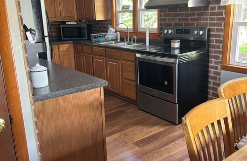 Orrtanna Other | Cozy and Clean Farmhouse in Mountains near Gettysburg. No extra cleaning fees!