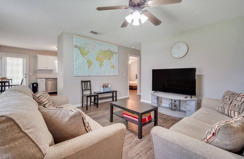 Statesboro House | Cozy and Contemporary Villa 1 Mile From GSU