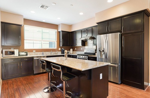 Ardenwood House | Cozy and Peaceful 3br/3.5bath. SF Bay Area