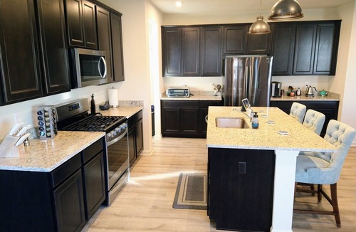 Noblesville House | Cozy and Spacious home near Ruoff, Grand Park, Conner Prairie & Clay Terrace
