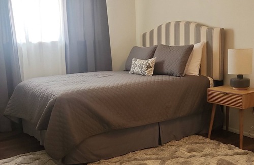 Garden City Apartment | Cozy Apartment Getaway
