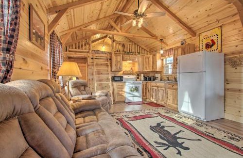 Augusta House | Cozy Augusta Cabin with Grill - Walk to Main St
