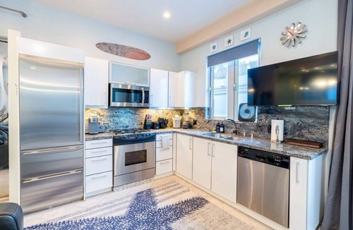 Mission Beach Apartment | Cozy Beachside Studio in Mission Bay