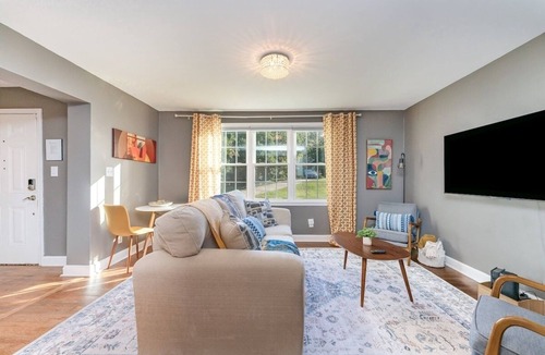 Charlotte House | Cozy Camp North End 2BR | Patio + Arcade