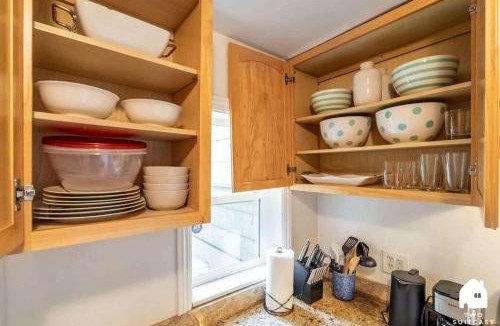 Outer Richmond Apartment | Cozy Charming Richmond 1BR Retreat