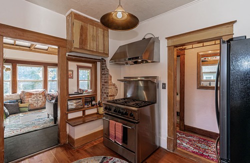 Pocatello House | Cozy & Chic | Close to City Creek