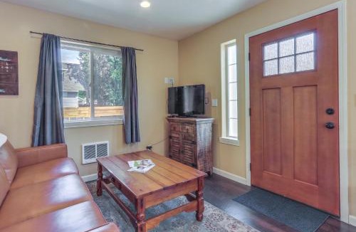 Garden District Apartment | Cozy Coeur dAlene Studio, Walk to Downtown and Lake