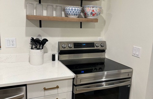 Billings Apartment | Cozy Cottage Near Hospital