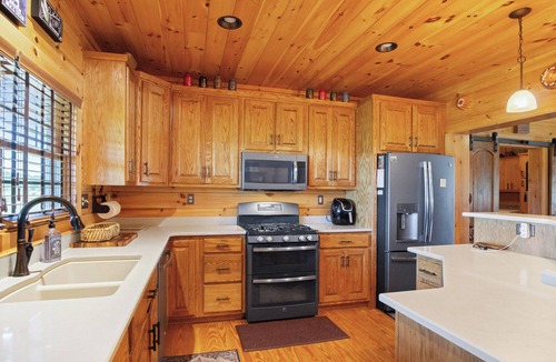 Ludowici Cabin | Cozy Country Cabin near Savannah, Georgia The Perfect Staycation