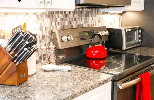 Madison House | Cozy Escape- 2 Bd 15 Min From Downtown Nashville!