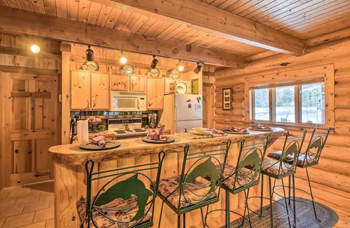Essex Cabin | Cozy Glacier Park Log Cabin - 'Best in the West!'