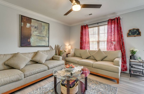 Biddleville House | Cozy Home: 2 Mi to Downtown, Steps to Streetcar!