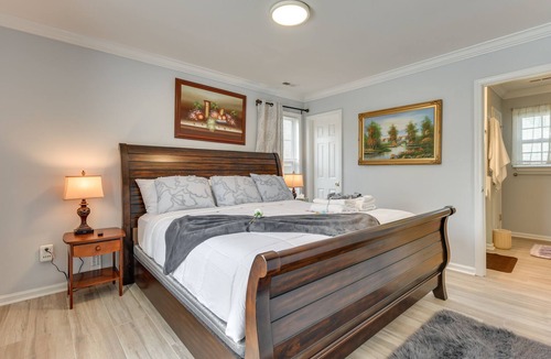 Biddleville House | Cozy Home: 2 Mi to Downtown, Steps to Streetcar!