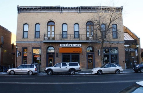 Downtown Bozeman Condo | Cozy home in historic Downtown Bozeman w/great location - Gracious Urban Abode on Main Street!