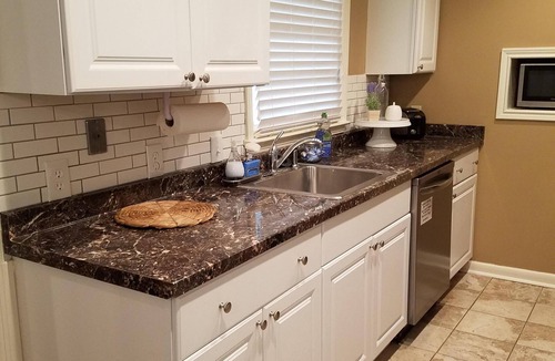 Memphis House | Cozy home just blocks from great restaurants, grocery stores, and activities.