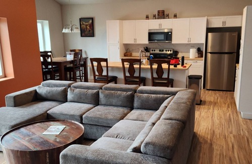 Georgetown House | Cozy home with amazing views, close to Discovery Ski Area.nnPet Friendlyn
