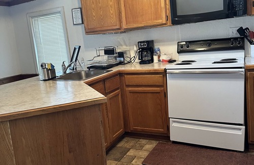Portage Lakes House | Cozy lake house, five minute walk to the lake! Perfect for a weekend getaway.