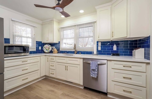 Southmont House | Cozy Lake House on Abbots Creek, Lexington NC