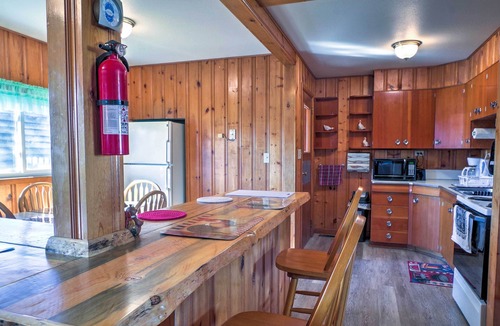 New Meadows House | Cozy McCall Area Home w/360 Degree Mountain Views