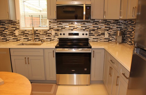 Pasadena House | Cozy Modern Stay in Pasadena, Detached One Bedroom ADU.
