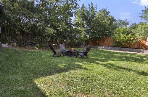 University District House | Cozy Montana Retreat w/Fire Pit & Mountain Views!