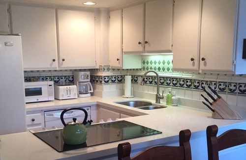 Park Meadows House | Cozy Mountain Condo — Free Transit, Hot Tub, & Garage Parking
