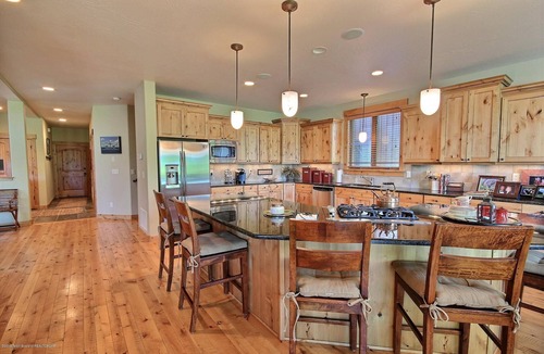 Victor House | Cozy Mountain Home Near Jackson Hole Mountain Resort and Targhee Ski Resort!