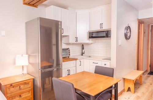 Big White Ski Resort Condo | Cozy Mountain Studio