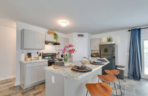 Vass House | 'Cozy Oasis' Vacation Home in Vass w/Gas Grill!