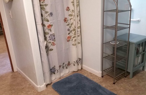 Lewistown Apartment | Cozy One Bedroom Studio Apt