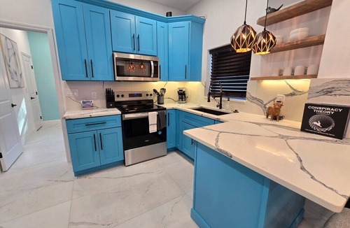 College Park House | Cozy Orlando home walk to Dubsdread Golf Course