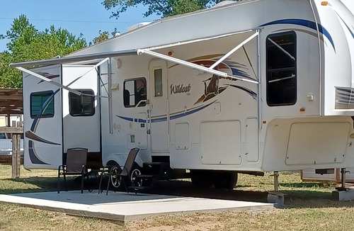 Nacogdoches House | Cozy & Peaceful 1-Bedroom RV