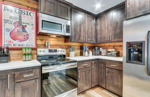 Coeur d'Alene Cottage | Cozy Pet-Friendly Coeur d'Alene Lake Cottage!