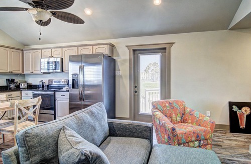 Old Town Cottage | Cozy Pet Friendly Cottage nestled right in the heart downtown Port A!