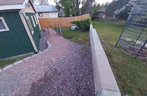 Canyon Ferry Cottage | Cozy quiet cottage across the road from Kim's Marina.