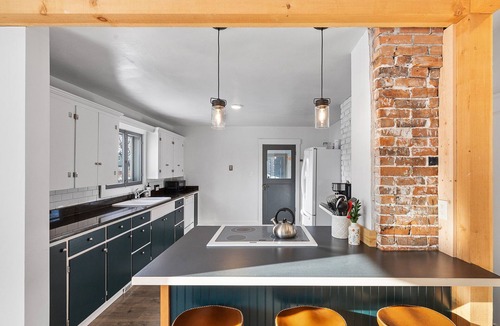 Rose Park House | Cozy Retreat on Blaine St. w/AC