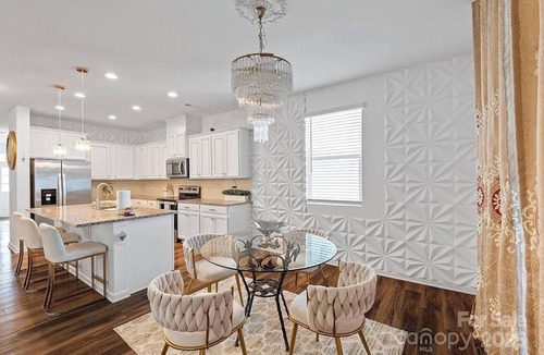 Bowling Green House | Cozy single-family home + fenced backyard + Office