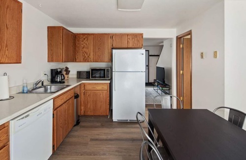 Columbia Falls House | Cozy Space Near Glacier Park & 24/7 Grocery Store