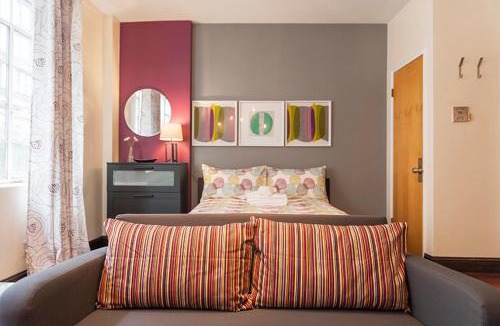 Theatre District Apartment | Cozy Studio Steps from Boston Common and Theaters