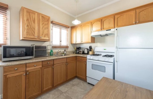 South Arroyo Apartment | Cozy & Stylish 1BR – Near Pasadena Old Town